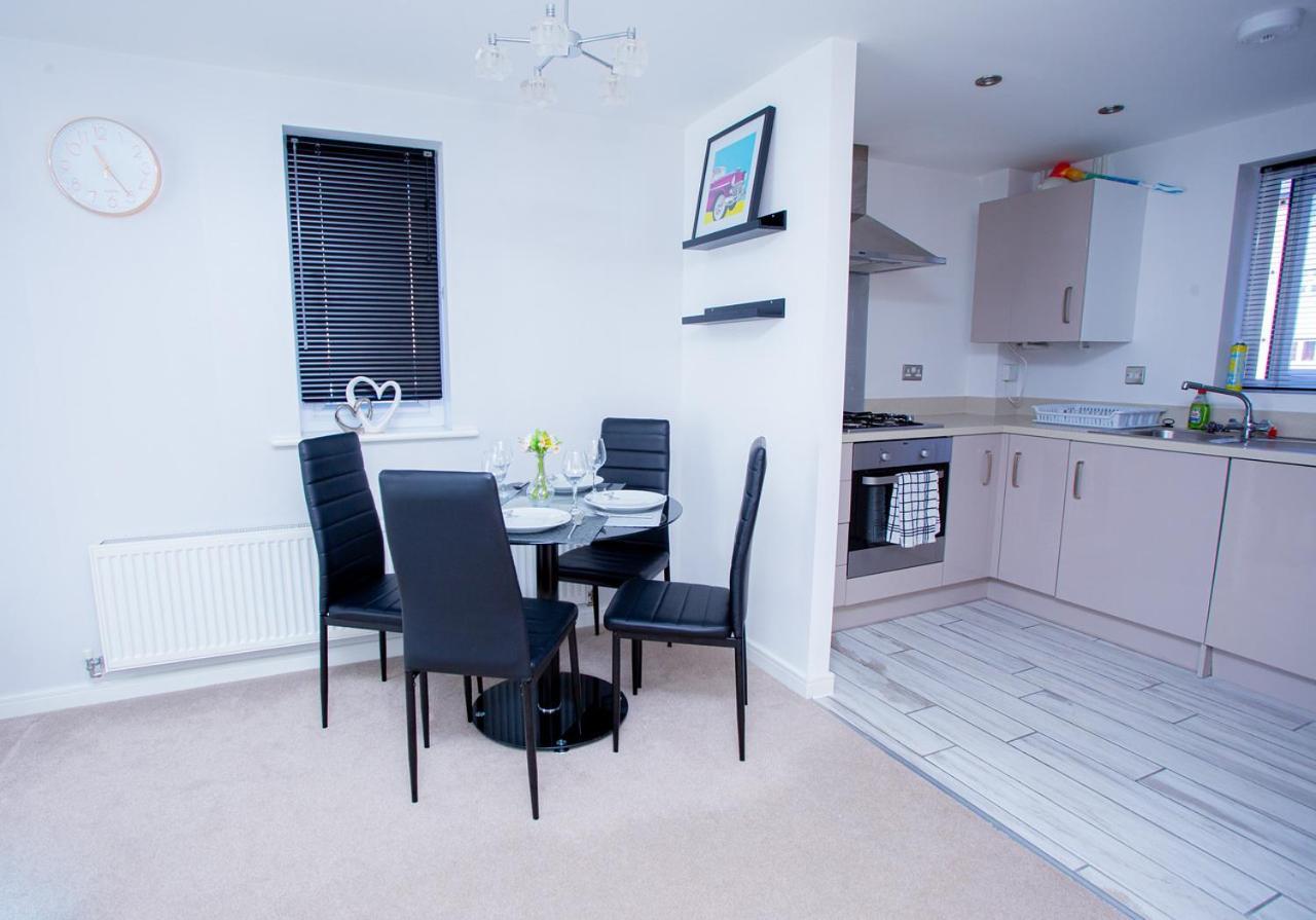 Mills Apartment - Two Bedroom En-Suite Apartment Northampton Eksteriør bilde