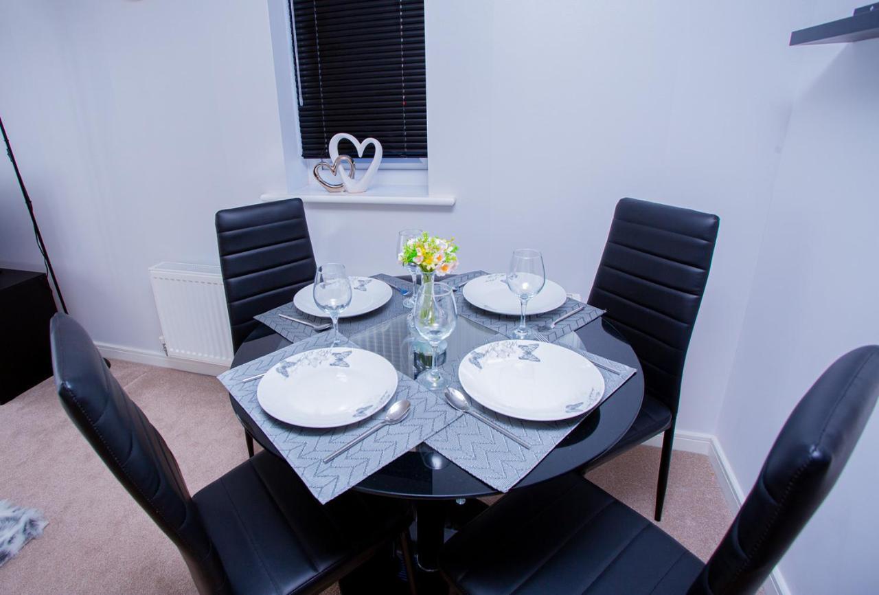 Mills Apartment - Two Bedroom En-Suite Apartment Northampton Eksteriør bilde